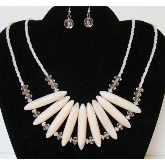 Chunky Necklace Earrings Lucite Bars Double Line Seed Bead Statement Jewelry Set - Picture 3 of 4